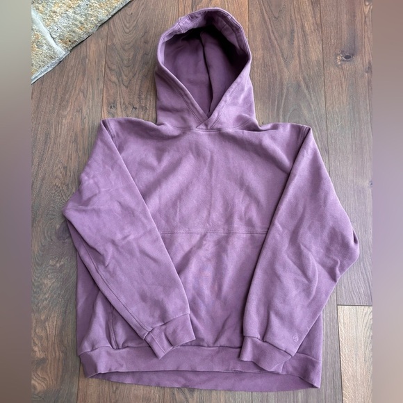 Lululemon Sweat set (Shorts & Hoodie) - Picture 3 of 9